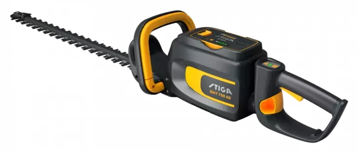 C150a22f 3B21 487E B31f F6fca9e390d3